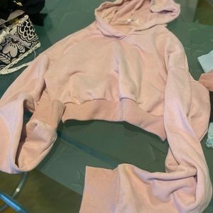 Cropped sweatshirt